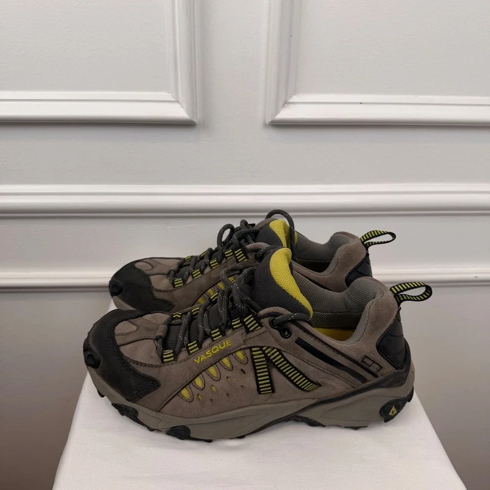 Vasque 7355 Gore-Tex Leather Hiking Shoes Mens 9 Tan Black Low Top